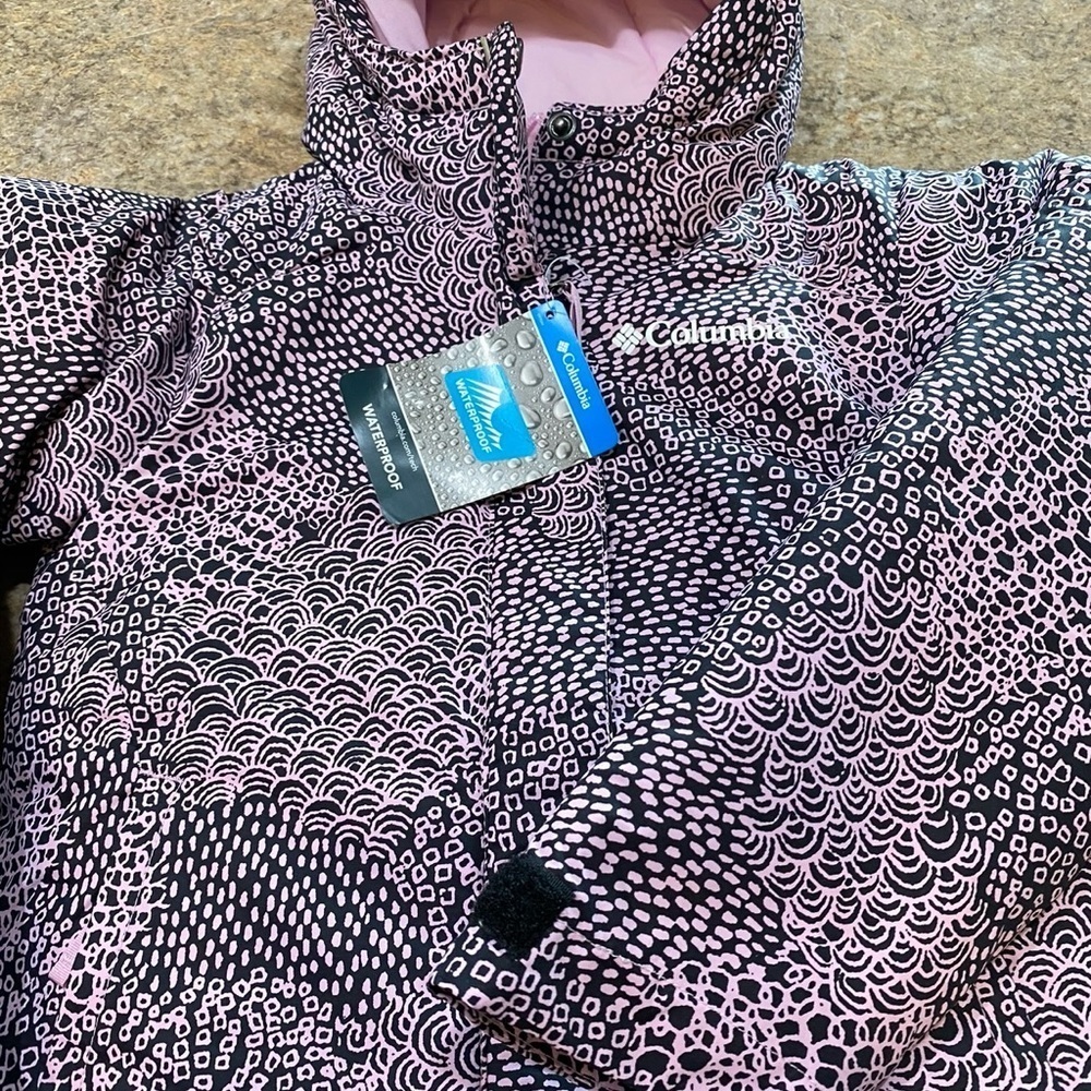 New Girls Columbia Jacket - Picture 2 of 3